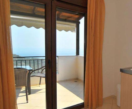 Agnanti Studios Panagia  Rum bild
